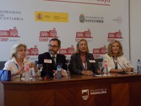 La nieta de Pilar de Valderrama, 'Guiomar', quiere publicar toda su obra poética