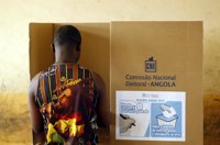 La oposición de Angola rechaza la victoria electoral del partido gobernante