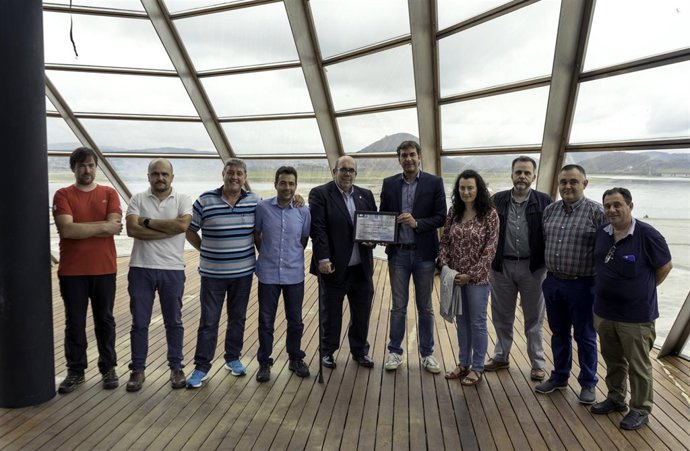 12:30 Centro De Interpretación De Las Marismas, Puerto De Santoña
 El Consejero 