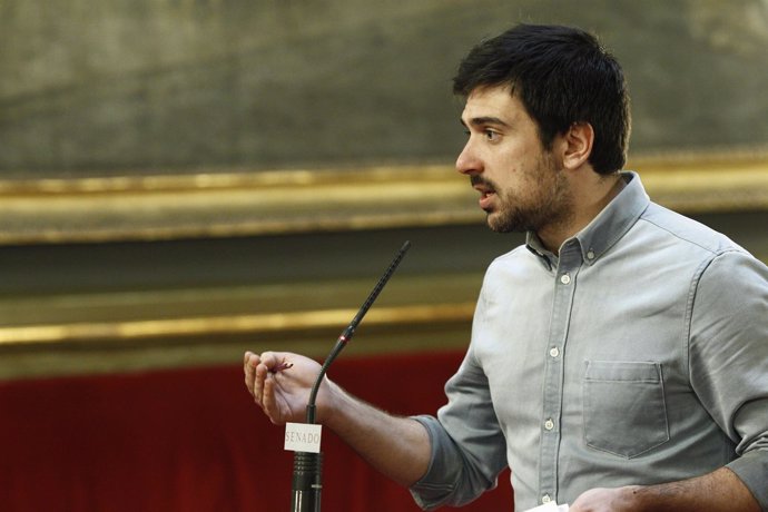 Rueda de prensa de Ramón Espinar en el Senado