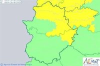 Aemet activa avisos por lluvias y tormentas en el norte y este de Extremadura el domingo