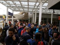 Decenas de españoles llevan tres días a la espera de volver desde Kenia tras suspender la compañía varios vuelos