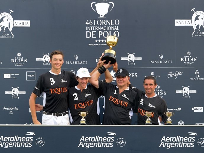 Equus ganador de la Copa de Oro Aerolíneas Argentina