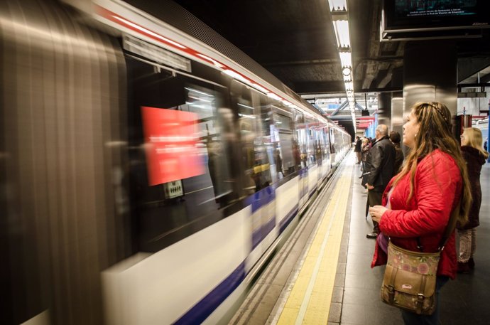 Metro de Madrid, Principe pío, vías de metro, estación de metro