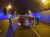 Sucesos.- Dos heridos de carácter moderado en el vuelco de un vehículo en Gran Canaria