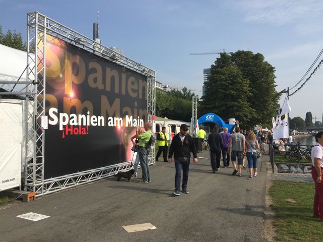 Nt Y Fotos Turismo Feria 'Ribera De Los Museos' Frankfurt