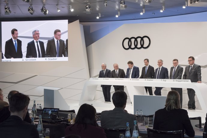 Dirección de Audi en la rueda de prensa de resultados de 2017
