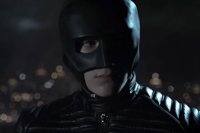 Gotham: Bruce viste su primer traje de Batman en el tráiler de la 4ª temporada