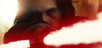 Kylo Ren se arrodilla ante Snoke en el imponente póster de Star Wars: Los últimos Jedi