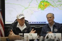 Trump dice desde Texas tras 'Harvey' "probablemente nunca ha habido algo tan caro en la historia del país"