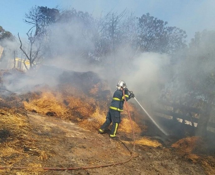 Incendio del chiringuito Baba en Vejer