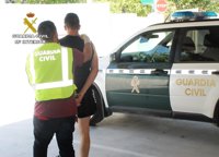 Detenidos los tres presuntos autores de una agresión sexual y un robo cometidos en una casa de Gea y Truyols