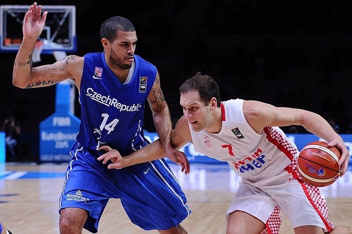 Bogdanovic en el Croacia - República Checa del Eurobasket 2015