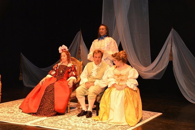 Un idiota en Versalles, de Arcón de Olid.