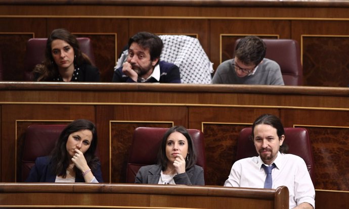 Pablo Iglesias, Irene Montero y diputados de Podemos