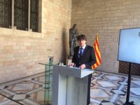 Puigdemont ve una "innovación jurídica" que el Gobierno quiera recurrir leyes no aprobadas
