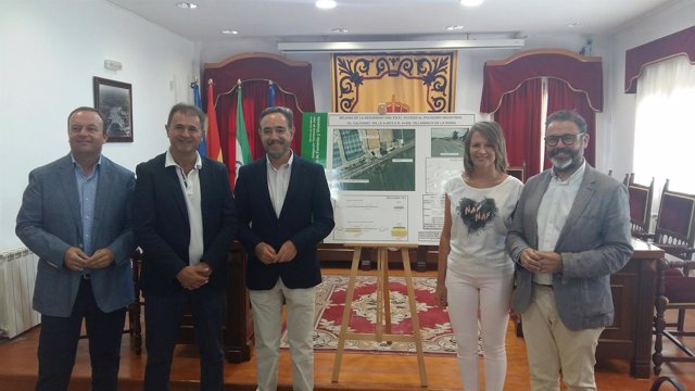 Presentación de las obras de seguridad vial en la A-6075.