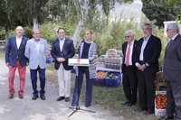 Cifuentes acusa a la oposición en el Congreso de "instrumentalizar" las instituciones para sacar rédito político