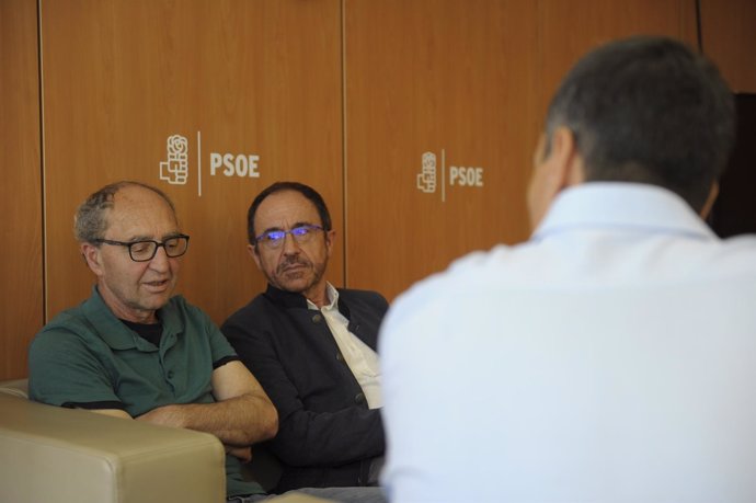 Pedro Sánchez, Andrés Perelló y Dogan Akhanli