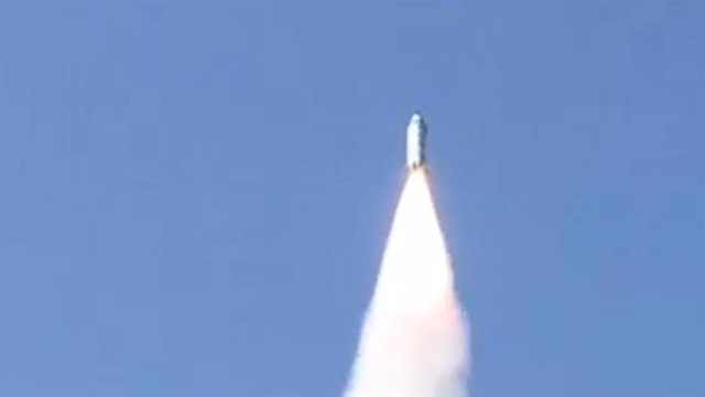 Corea del Norte lanza un misil que sobrevuela Japón