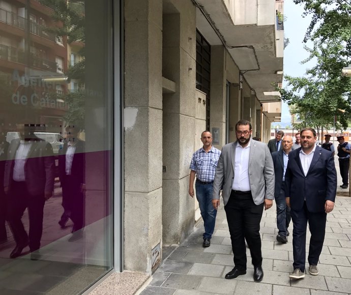 El alcalde de Mataró, David Bote (PSC), y el vicepresidente Oriol Junqueras 