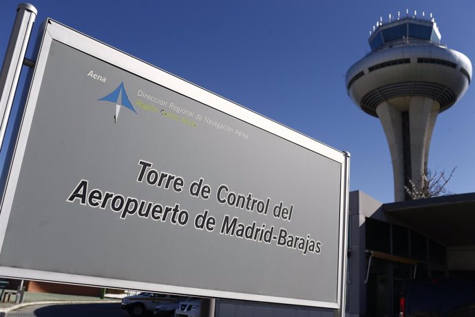 Torre de control, torres de control del aeropuerto de Barajas
