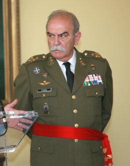 Pedro Pitarch, teniente general en situación de reserva 