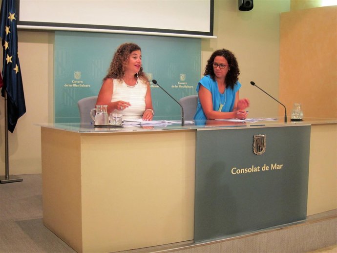 Pilar Costa y Catalina Cladera