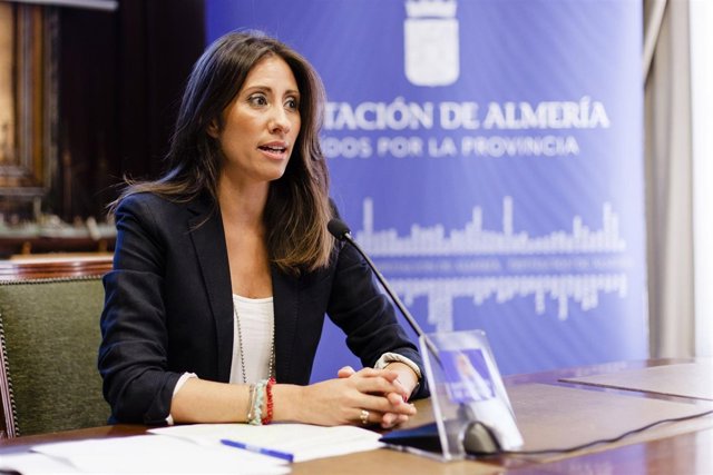 La diputada provincial Carmen Belén López, en rueda de prensa