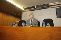 Llamazares considera que la sentencia del 'Caso Marea' se corresponde con el "duro reproche social a la corrupción"