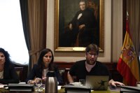 Unidos Podemos reclama ante la Embajada argentina la aparición con vida del activista Santiago Maldonado