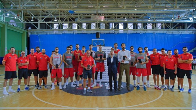 Samsung Galaxy Note 8 y la selección española de baloncesto