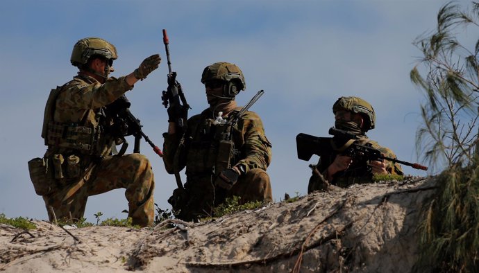 Militares australianos durante un ejercicio en Queensland.