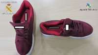 Detenida en Melilla una mujer china acusada de importar 1.800 zapatillas deportivas "falsas"