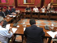 El alcalde de Granada agradece a Zoido su idea de "mediar" con Hacienda para que la Policía Local amplíe su plantilla