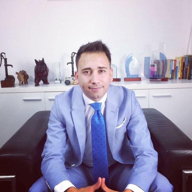 Eloy Garrido Valcárcel