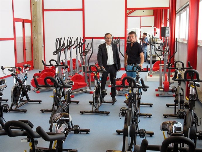 Nota Apertura Gimnasio Vicente Trueba