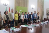 Un convenio entre Junta, Diputación y ayuntamientos permitirá mejorar y agilizar la respuesta en Dependencia