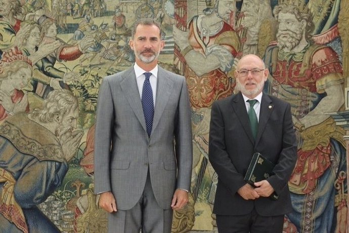 El Rey recibe en audiencia al fiscal general del Estado, José Manuel Maza