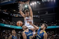 España se pasea sin Pau Gasol