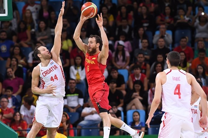 Sergio Rodríguez y Bogdanovic en el España - Croacia de los Juegos de Río