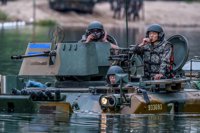 La Armada de Corea del Sur realiza maniobras a gran escala en el mar del Este