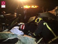 Fallece un conductor que circulaba en sentido contrario en Barracas y chocó contra un camión