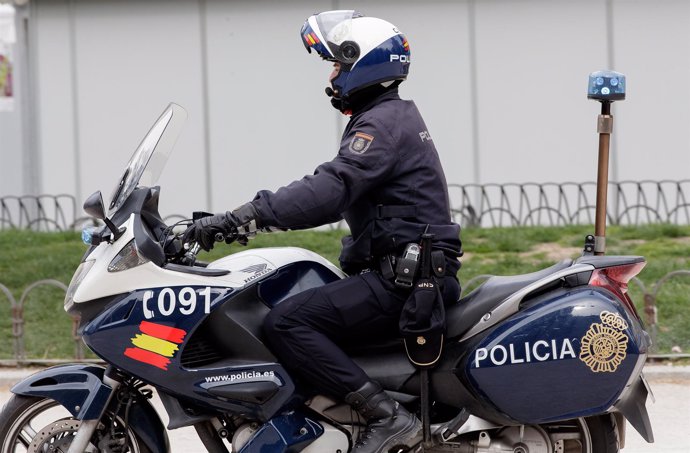 Recursos de Policía Nacional, agente, agentes, policía, policías