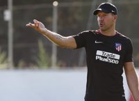 Simeone renueva hasta 2020 con el Atlético