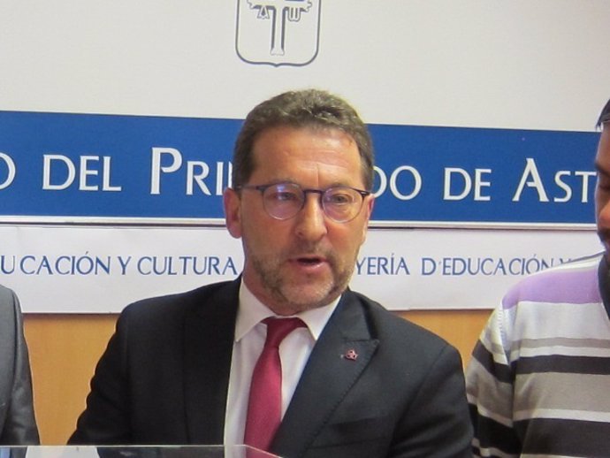 El consejero de Educación y Cultura, Genaro Alonso                          