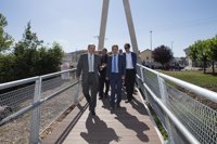 Matamorosa estrena pasarela peatonal sobre el río Híjar