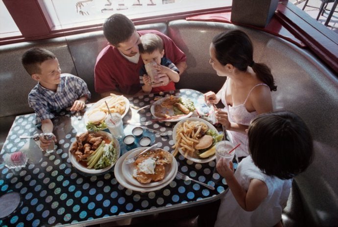 Comida en familia, alimentación