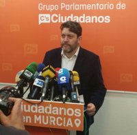 Cs dice que el modelo de ITV que pretendía implantar el PP "anulaba cualquier atisbo de liberalización real"