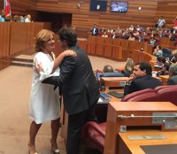 Paloma Vallejo (PP) toma posesión de su cargo de procuradora en sustitución de Alfonso García